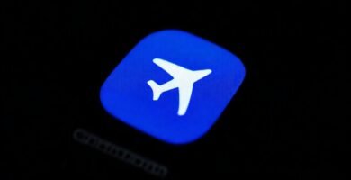 Un icono de iPhone en azul y blanco