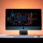 Un escritorio Mac minimalista y técnico