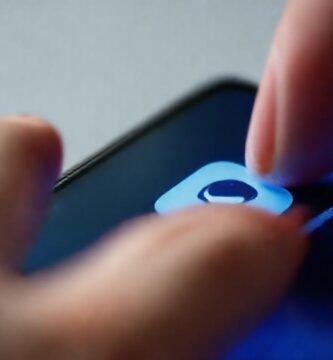 El iPhone moderno brilla con tacto