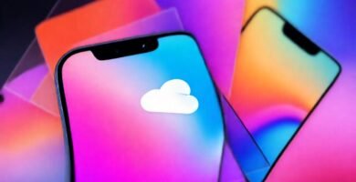 Un smartphone moderno con iCloud vibrante