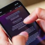 La mano copia texto en iPhone